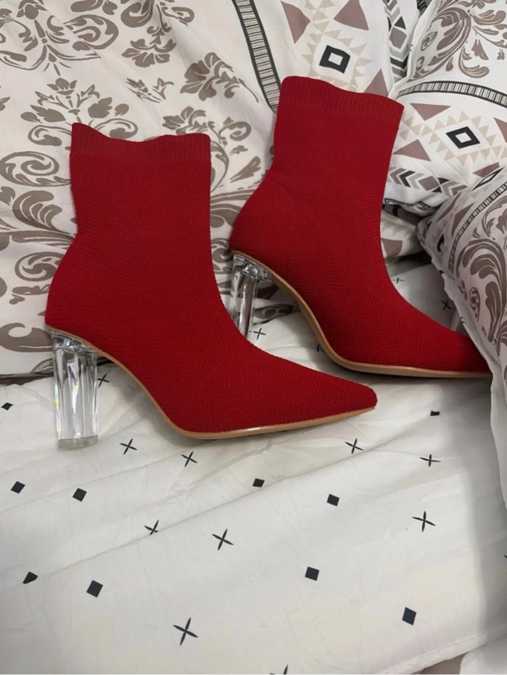Cuccoo sleek red